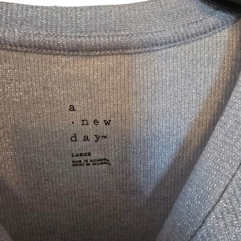 3/$15 A New Day Silver Long Sleeve Shirt Size Large - Picture 2 of 6